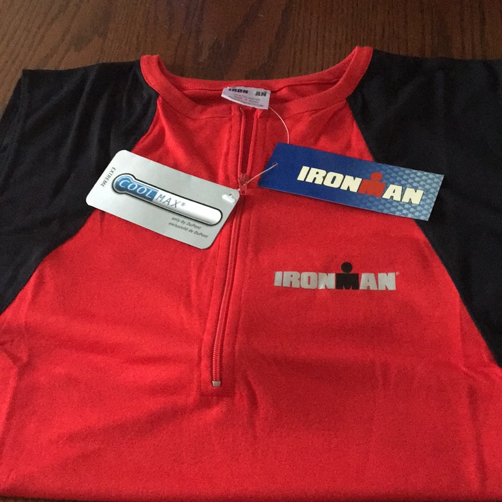 Woman Competition Active wear tank w zipper